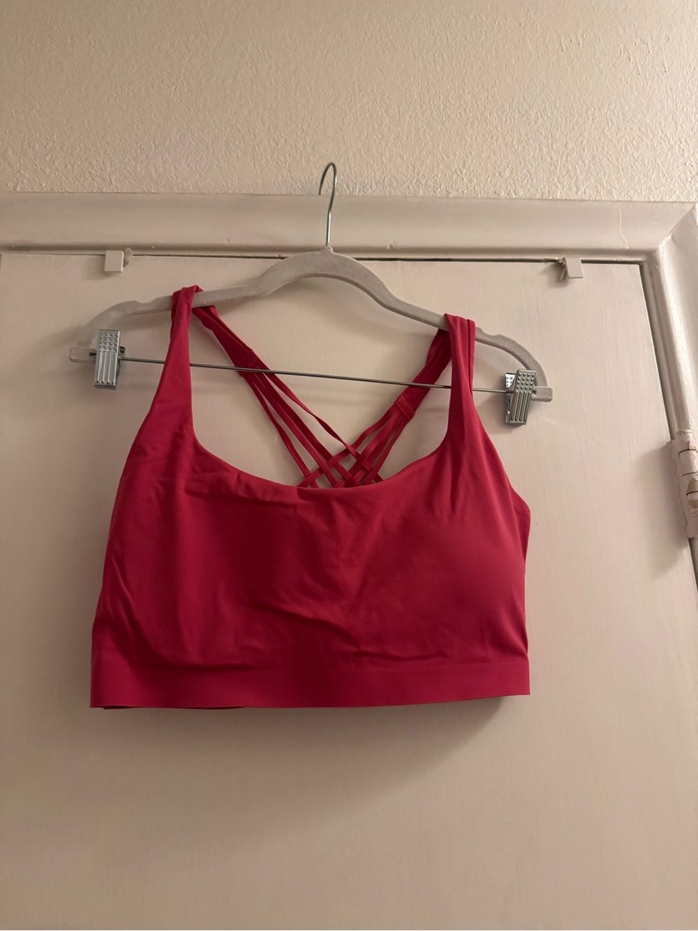 NWOT Lululemon Sports Bra, FlexyFlex Strappy Bra